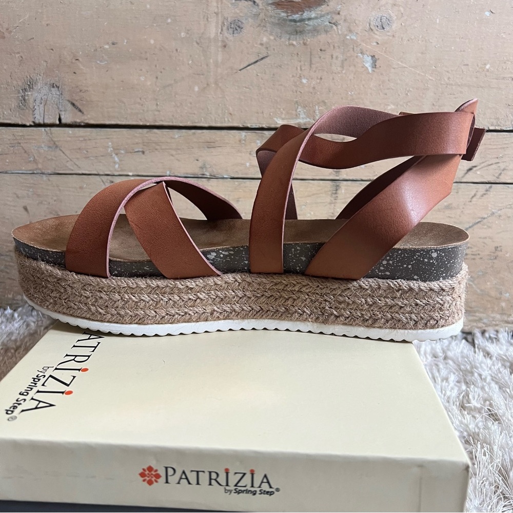 Women’s size 11 Camel Patrizia by Spring Step Platform Sandals - Picture 4 of 7